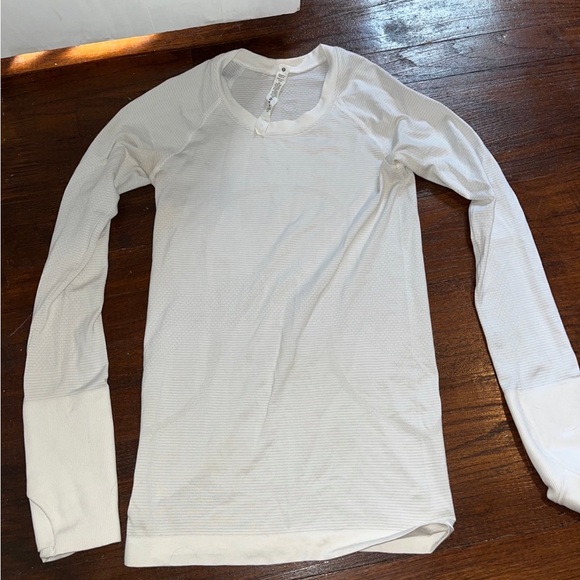 Lululemon swiftly tech long sleeve top - Picture 1 of 3
